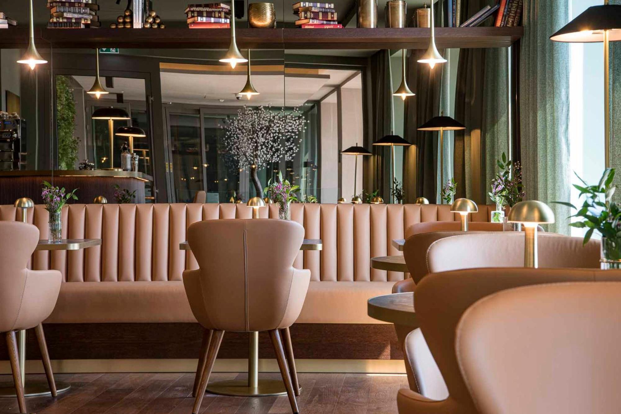 Columbus Urban Resort Firenze Kültér fotó The interior of the restaurant
